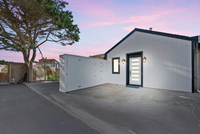 476 Oceanview Drive, La Selva Beach, CA 95076