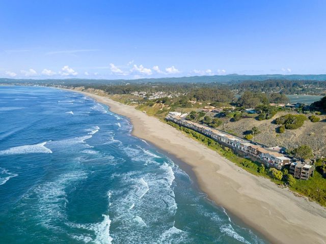 476 Oceanview Drive, La Selva Beach, CA 95076