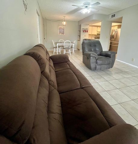 1537 SE Royal Green Cir Apt E204, Port St Lucie, FL 34952