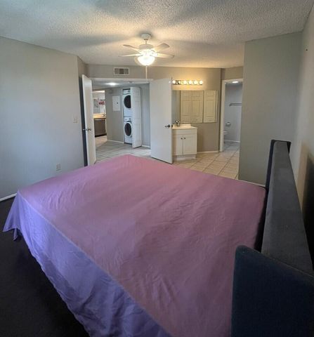 1537 SE Royal Green Cir Apt E204, Port St Lucie, FL 34952