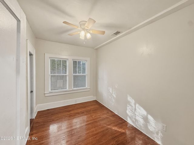 649 LONG BRANCH Boulevard, Jacksonville, FL 32206