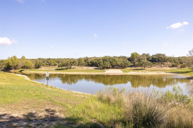 10501 Lake Park DR, Dripping Springs, TX 78620