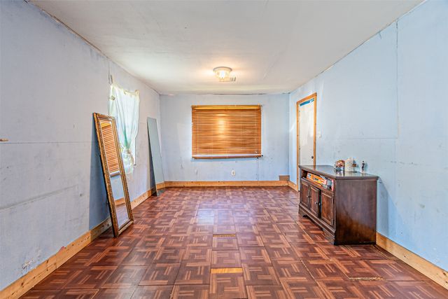 405 W Newton Street, Terrell, TX 75160