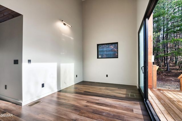 3553 Lillie Boulevard, Sevierville, TN 37876