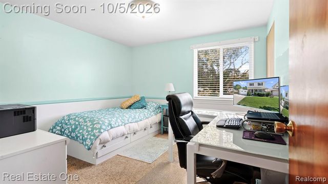 3807 River Drive, Lincoln Park, MI 48146