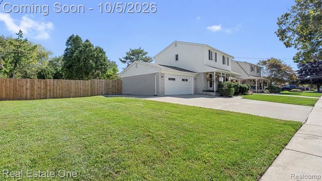 3807 River Drive, Lincoln Park, MI 48146