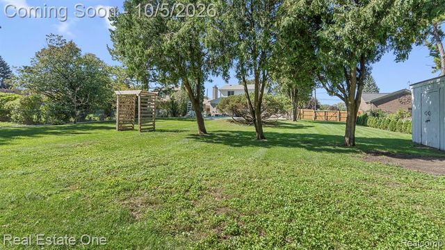 3807 River Drive, Lincoln Park, MI 48146