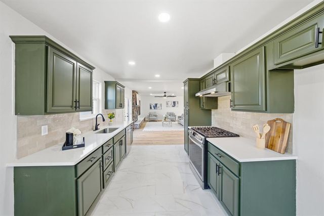 2741 NW 110th Street, Oklahoma City, OK 73120