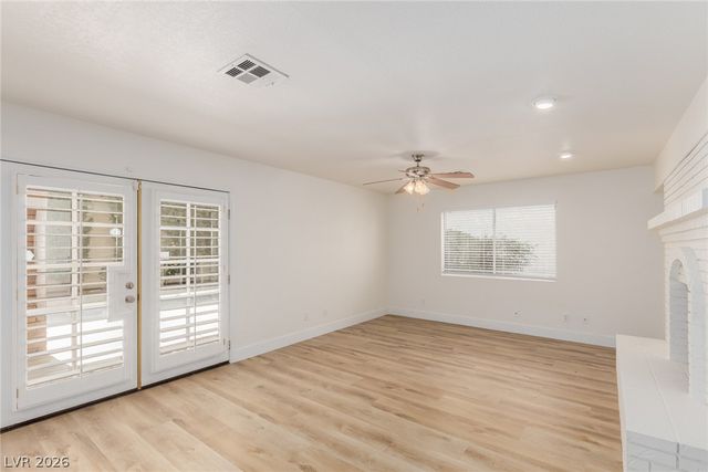 861 Vegas Valley Drive, Las Vegas, NV 89109