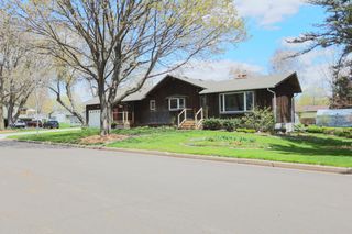 804 Valley View Drive, River Falls, WI 54022