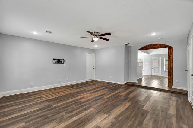 4809 Beechaven Street, Houston, TX 77053