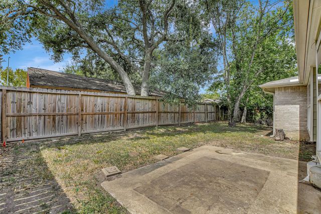 4809 Beechaven Street, Houston, TX 77053