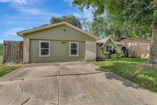 4809 Beechaven Street, Houston, TX 77053