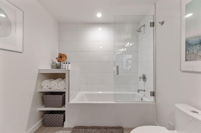 431 Capp Street A, San Francisco, CA 94110