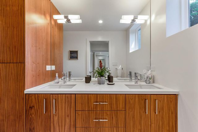 431 Capp Street A, San Francisco, CA 94110