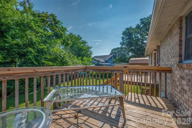 143 Big Springs Avenue, Forest City, NC 28043