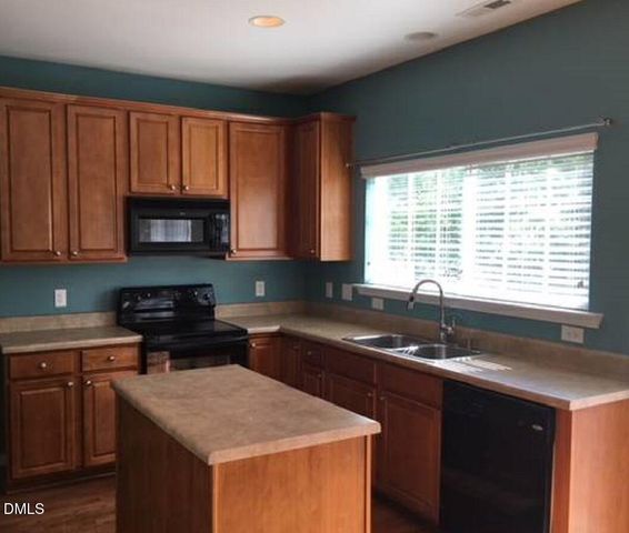 255 Joshua Glen Lane, Cary, NC 27519