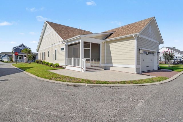 8155 Living Tide Dr., Myrtle Beach, SC 29572