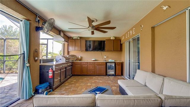 2821 SE 8th AVE, Cape Coral, FL 33904