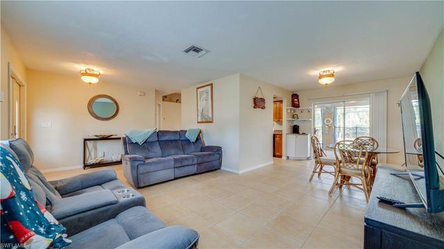 2821 SE 8th AVE, Cape Coral, FL 33904