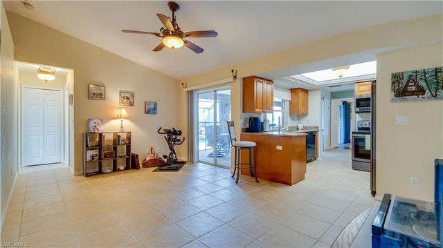 2821 SE 8th AVE, Cape Coral, FL 33904