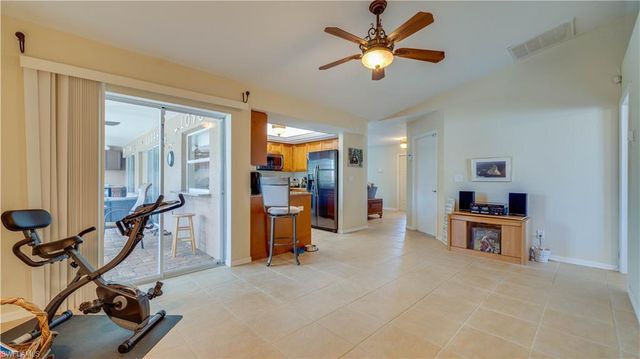 2821 SE 8th AVE, Cape Coral, FL 33904