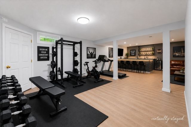 2 Harrison Pl, Franklin, MA 02038