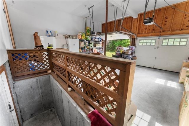 2 Harrison Pl, Franklin, MA 02038