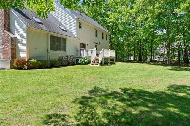 2 Harrison Pl, Franklin, MA 02038