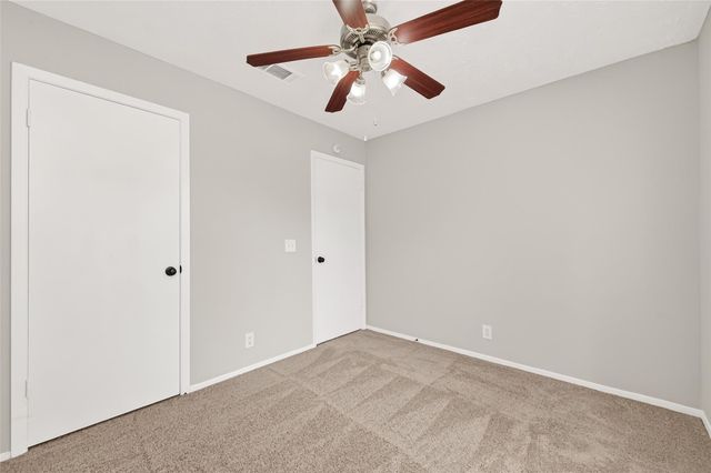 18611 Spinney Lane Drive, Cypress, TX 77433