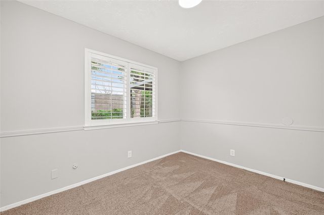18611 Spinney Lane Drive, Cypress, TX 77433