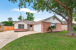 18611 Spinney Lane Drive, Cypress, TX 77433