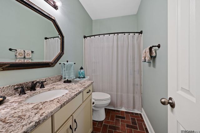 4014 Indian Run Dr, Baton Rouge, LA 70816