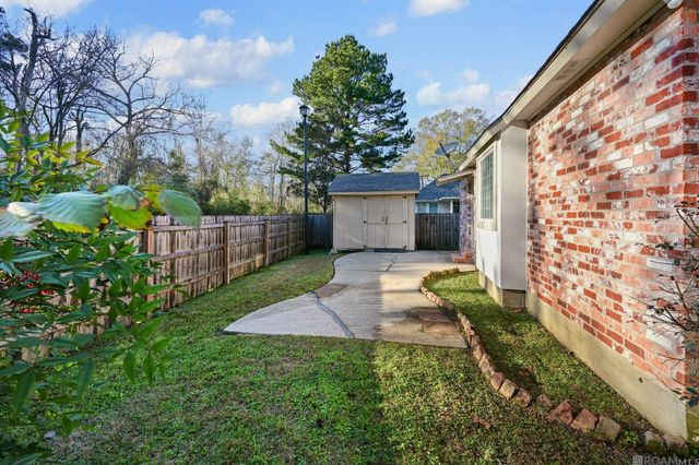 4014 Indian Run Dr, Baton Rouge, LA 70816