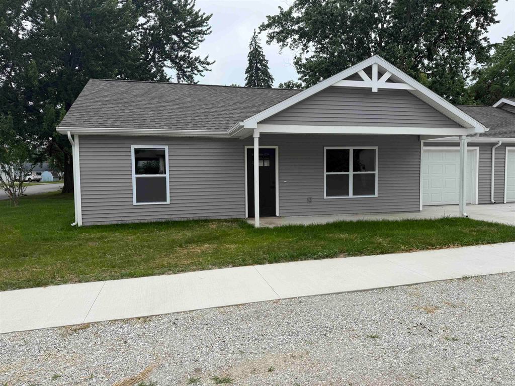 901 Dorwin Street, Decatur, IN 46733