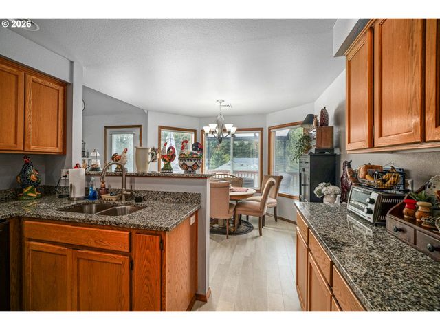 733 Sitka Deer Ct Nw, Salem, OR 97304
