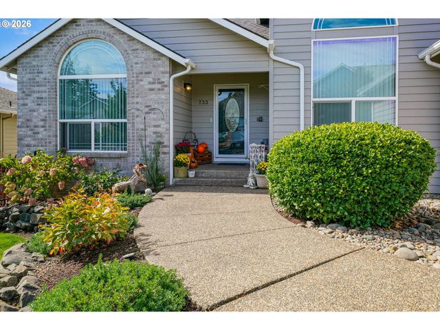 733 Sitka Deer Ct Nw, Salem, OR 97304