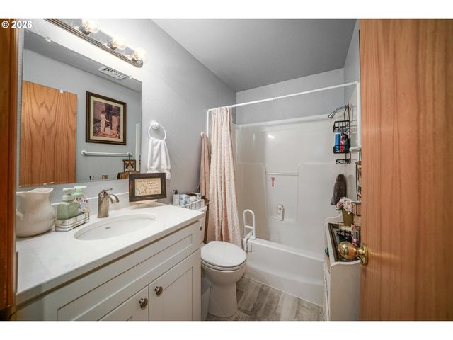 733 Sitka Deer Ct Nw, Salem, OR 97304
