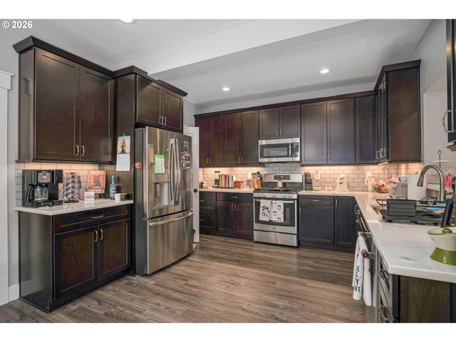 733 Sitka Deer Ct Nw, Salem, OR 97304