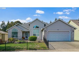 733 Sitka Deer Ct Nw, Salem, OR 97304