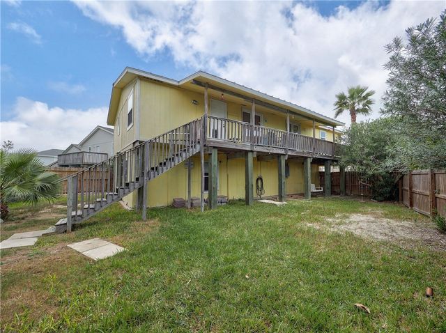 617 Pelican Circ, Port Aransas, TX 78373