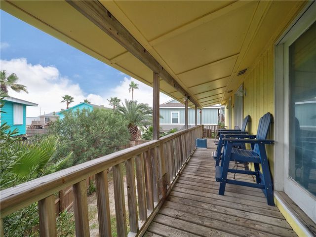 617 Pelican, Port Aransas, TX 78373
