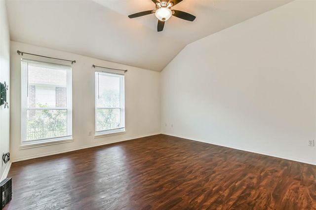 3327 S Country Meadows Lane, Pearland, TX 77584