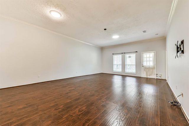 3327 S Country Meadows Lane, Pearland, TX 77584