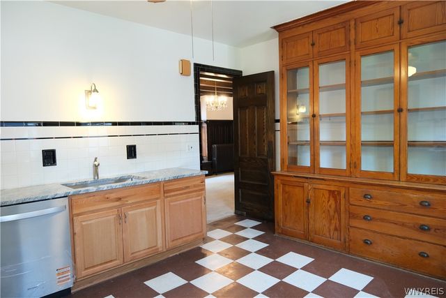 753 Lafayette Avenue Upper, Buffalo, NY 14222