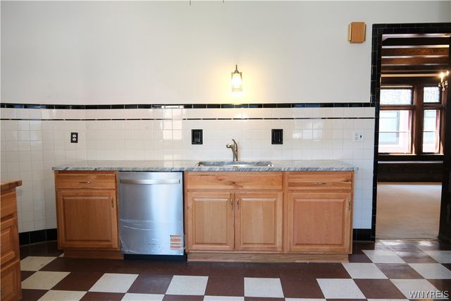 753 Lafayette Avenue Upper, Buffalo, NY 14222