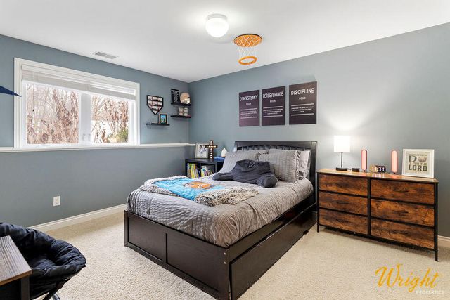 5009 Red Maple Court SW, Wyoming, MI 49418