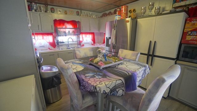93 Grochmal Ave 126, Springfield, MA 01151