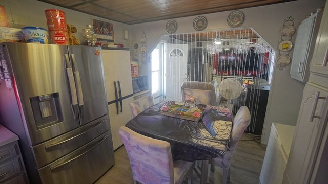 93 Grochmal Ave 126, Springfield, MA 01151