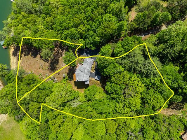 87 Snowbird Lane, Murphy, NC 28906